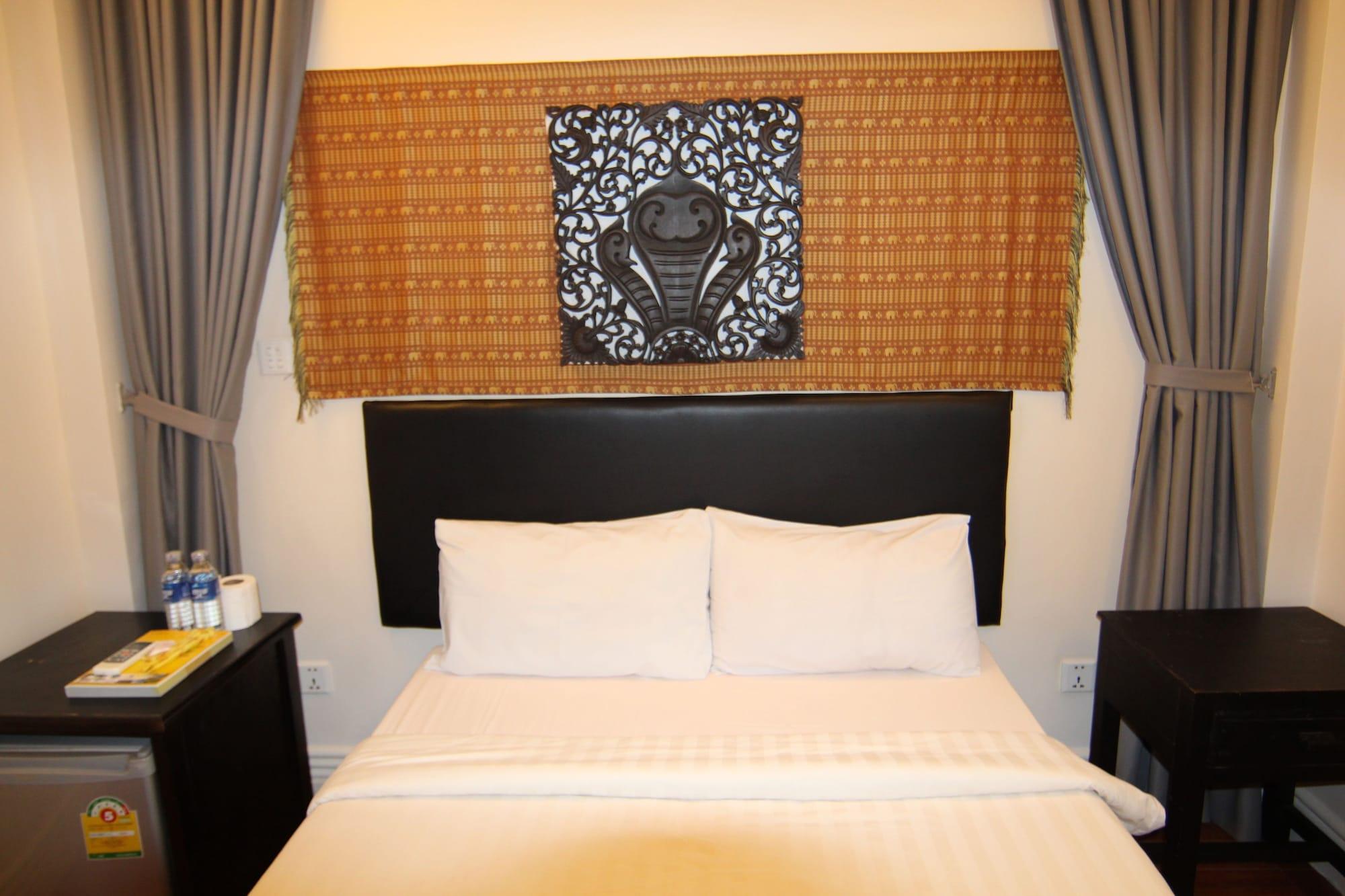 Naga Angkor Hostel Siem Reap Luaran gambar