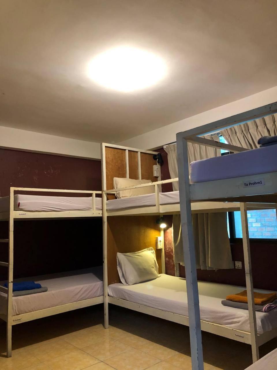Naga Angkor Hostel Siem Reap Luaran gambar