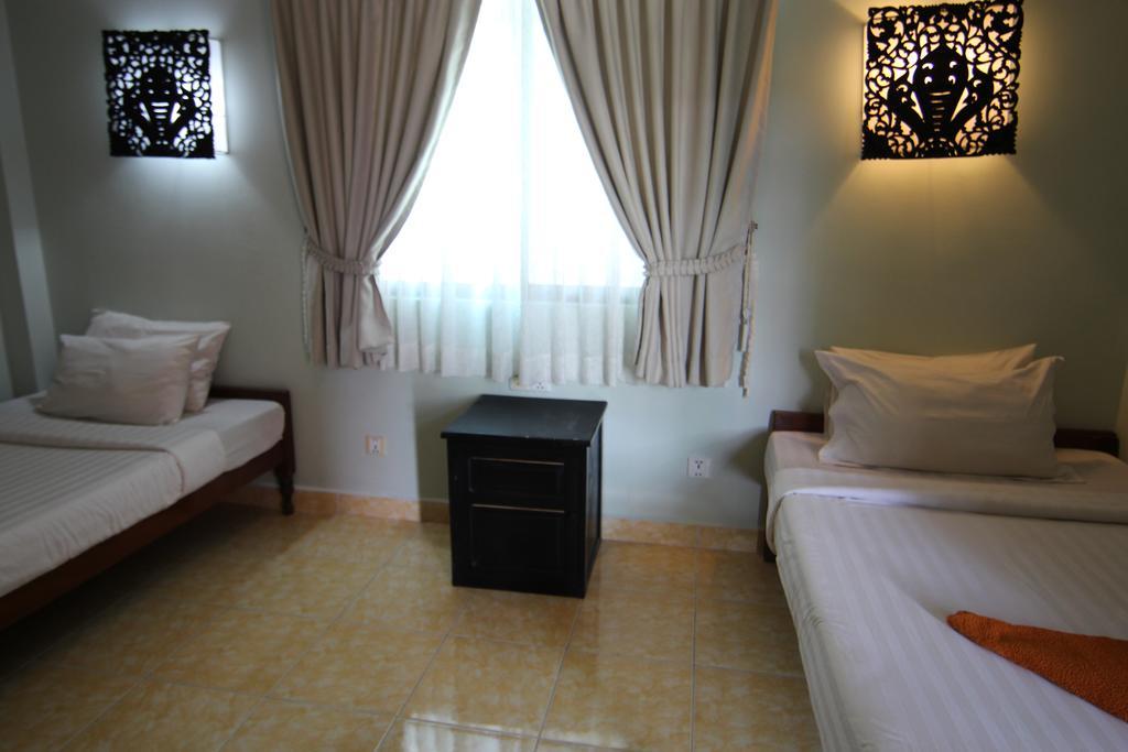 Naga Angkor Hostel Siem Reap Luaran gambar