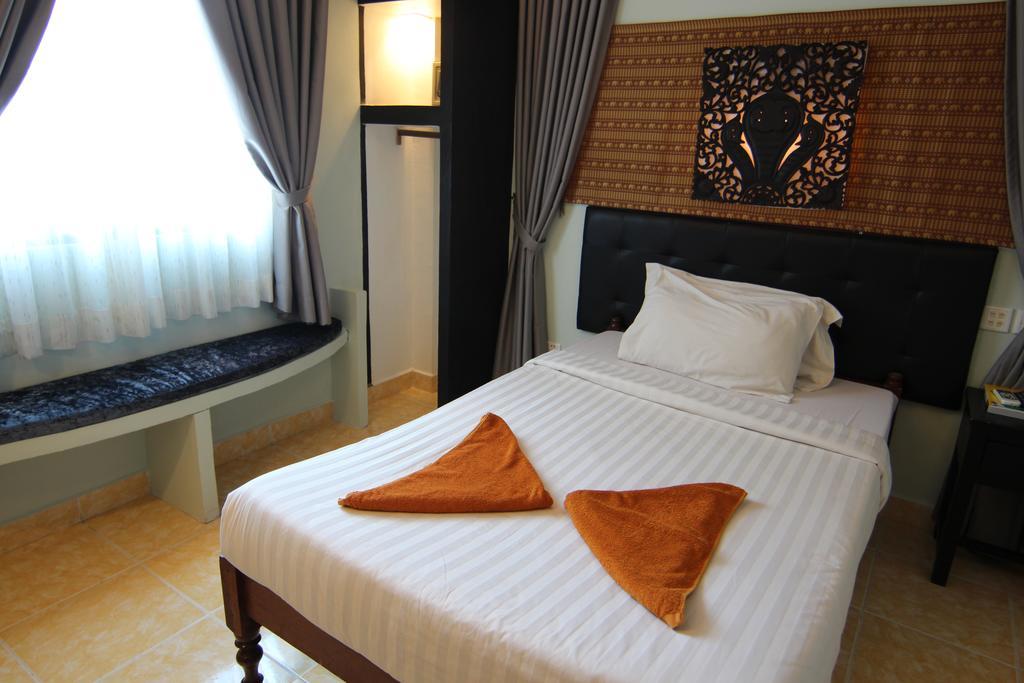 Naga Angkor Hostel Siem Reap Luaran gambar