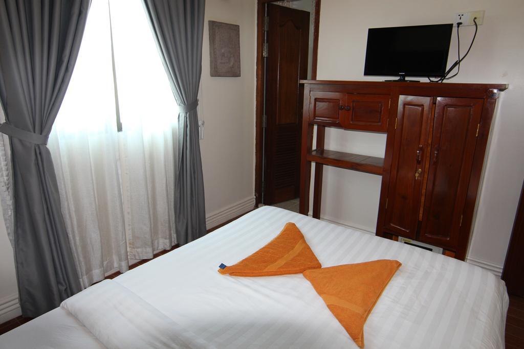 Naga Angkor Hostel Siem Reap Luaran gambar