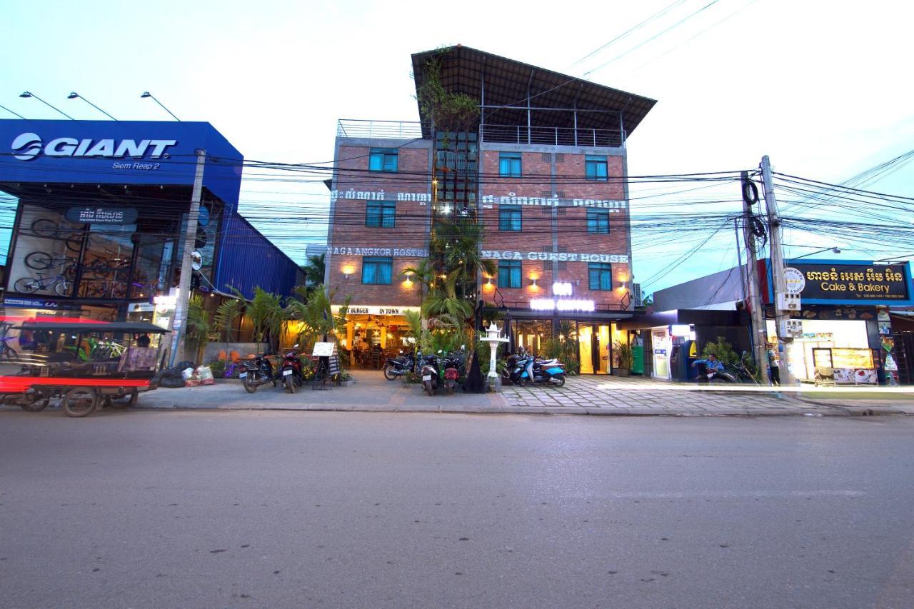 Naga Angkor Hostel Siem Reap Luaran gambar
